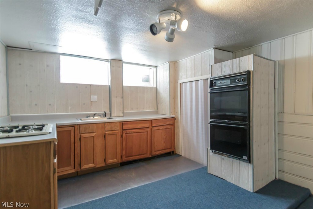1544 Rydalmount Road Cleveland Heights, OH 44118 - Photo 17 of 21