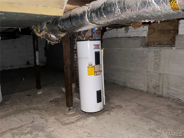 $130,000 | 428 Woodland Avenue, Moberly, MO 65270