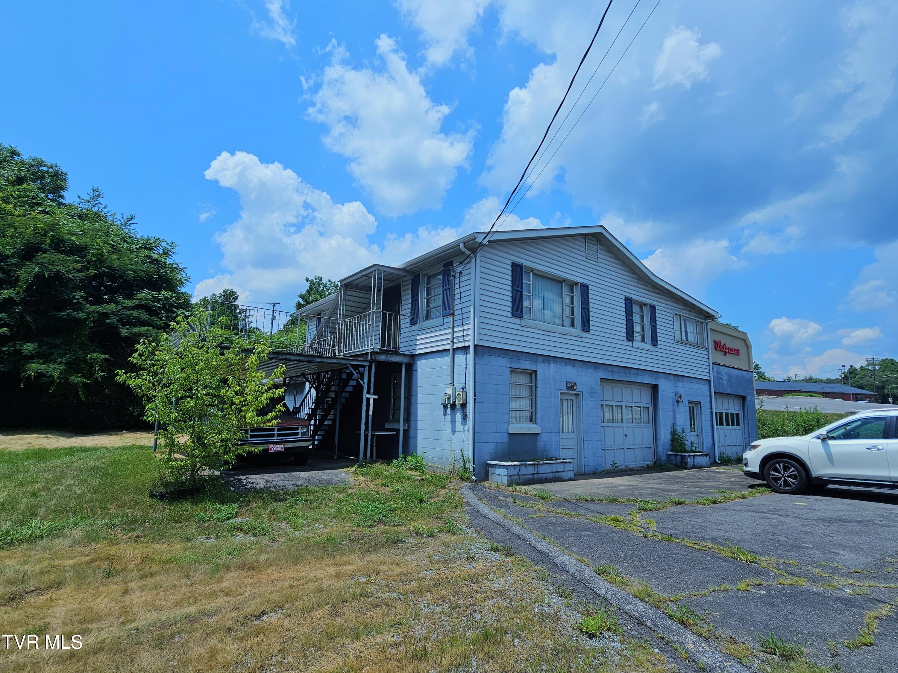 5239 Highway 421 Pennington Gap, VA 24277 - Photo 5 of 45 front left view