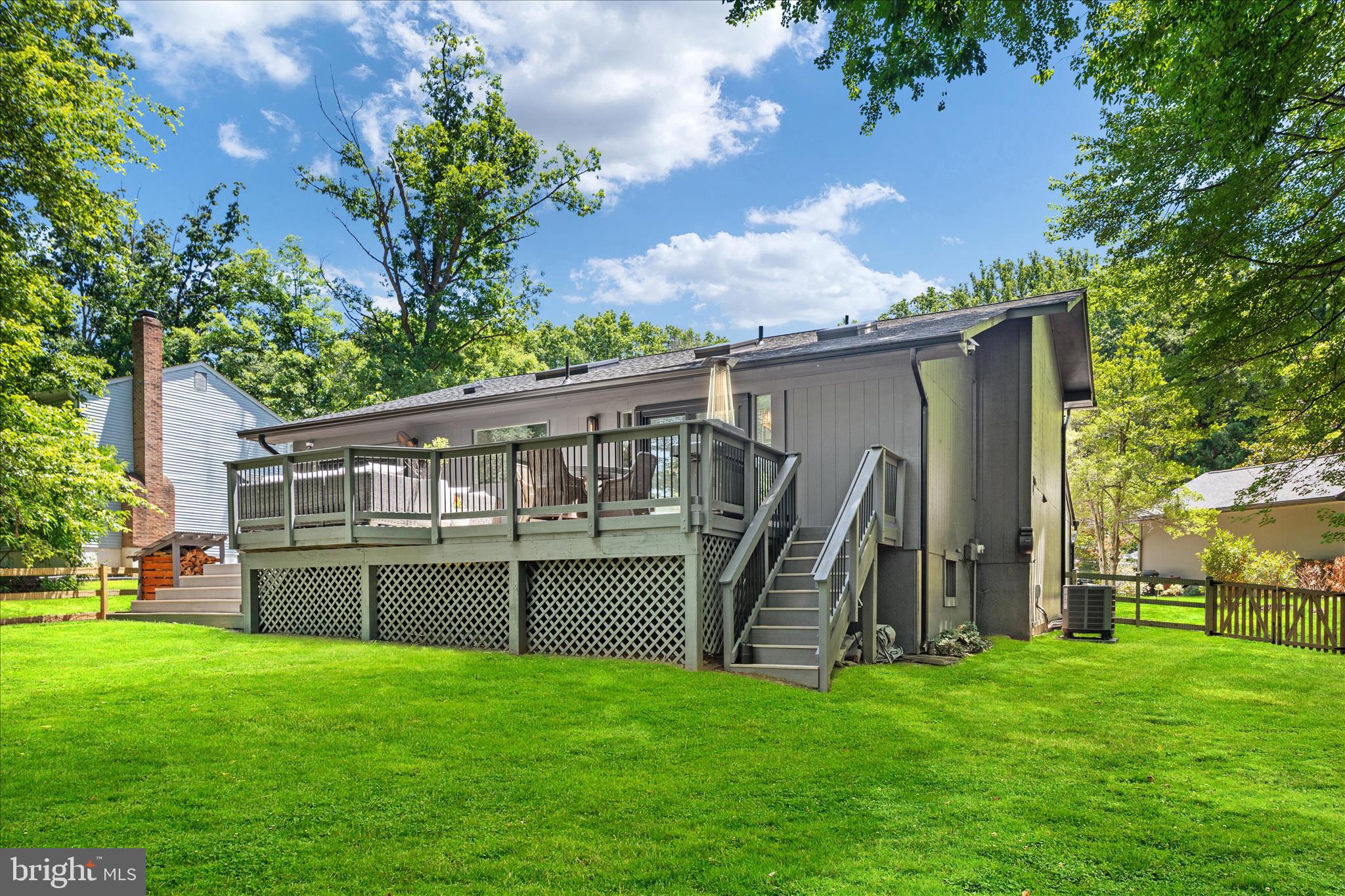 2412 Andorra Place Reston, VA 20191 - Photo 41 of 57 Huge lot, plenty of space for dogs and kids