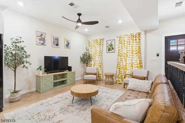 $3,800 | 16 Eagles Street, Newark, NJ 07102