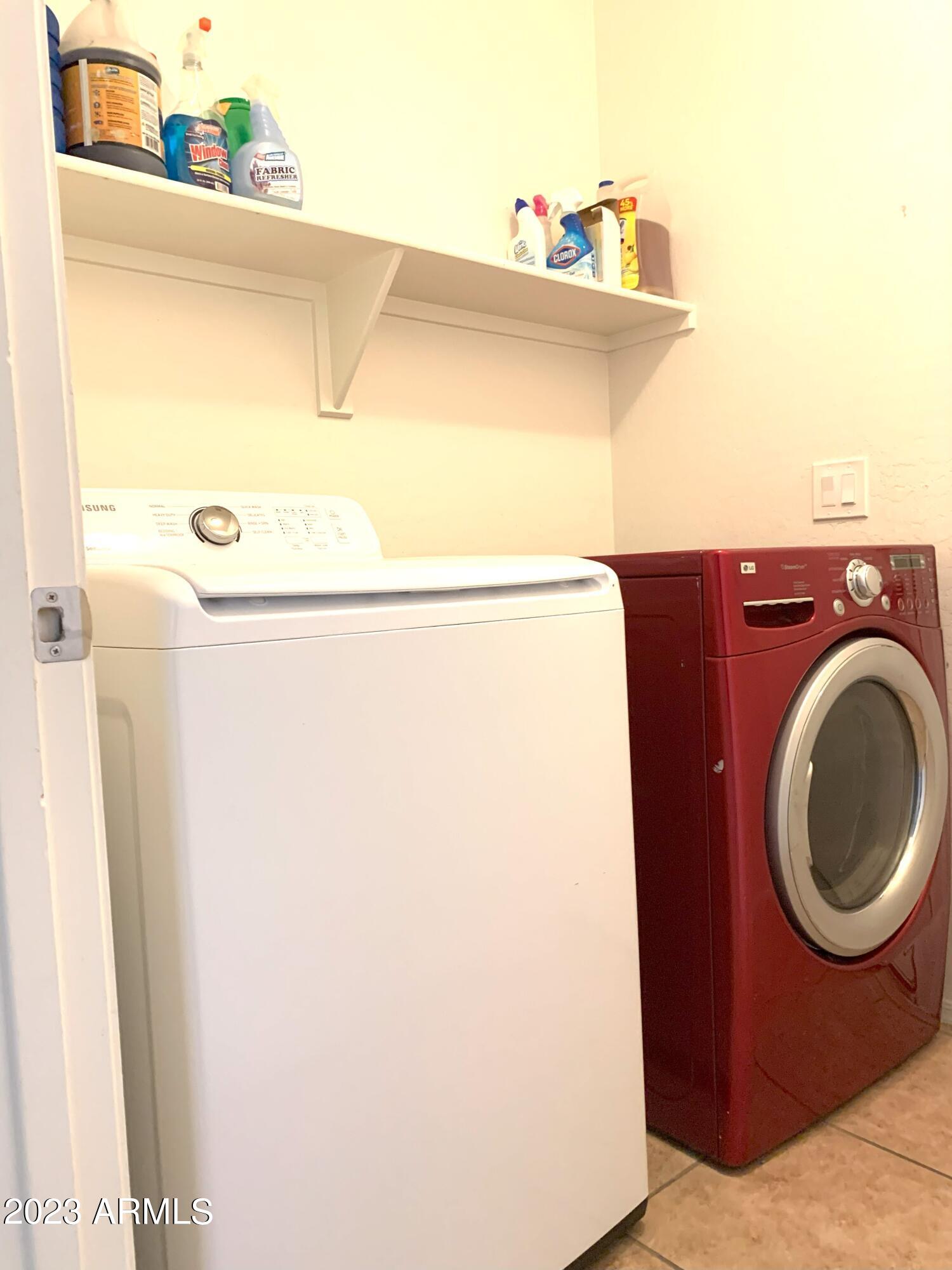 3017 West Pecan Road Phoenix, AZ 85041 - Photo 17 of 20 Washer Dryer