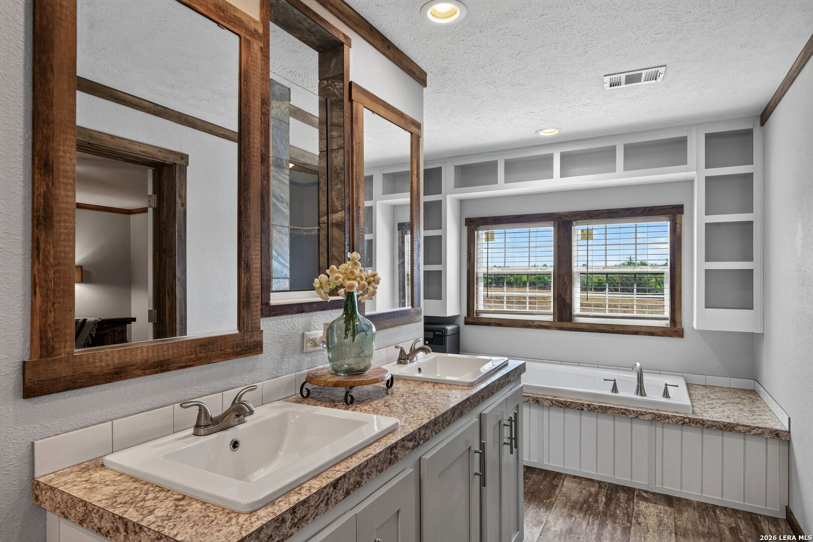 3660 Bluntzer Road Jourdanton, TX 78026 - Photo 19 of 37 Gallery Image 19