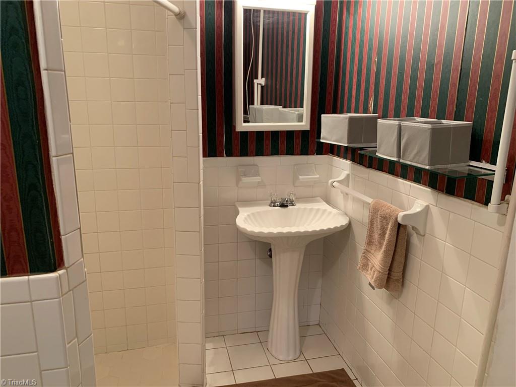 2440 Farmbrook Road Winston-Salem, NC 27103 - Photo 29 of 36 Gallery Image 29