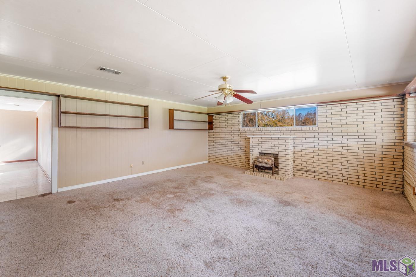 26274 Wax Road Denham Springs, LA 70726 - Photo 4 of 17 Gallery Image 4
