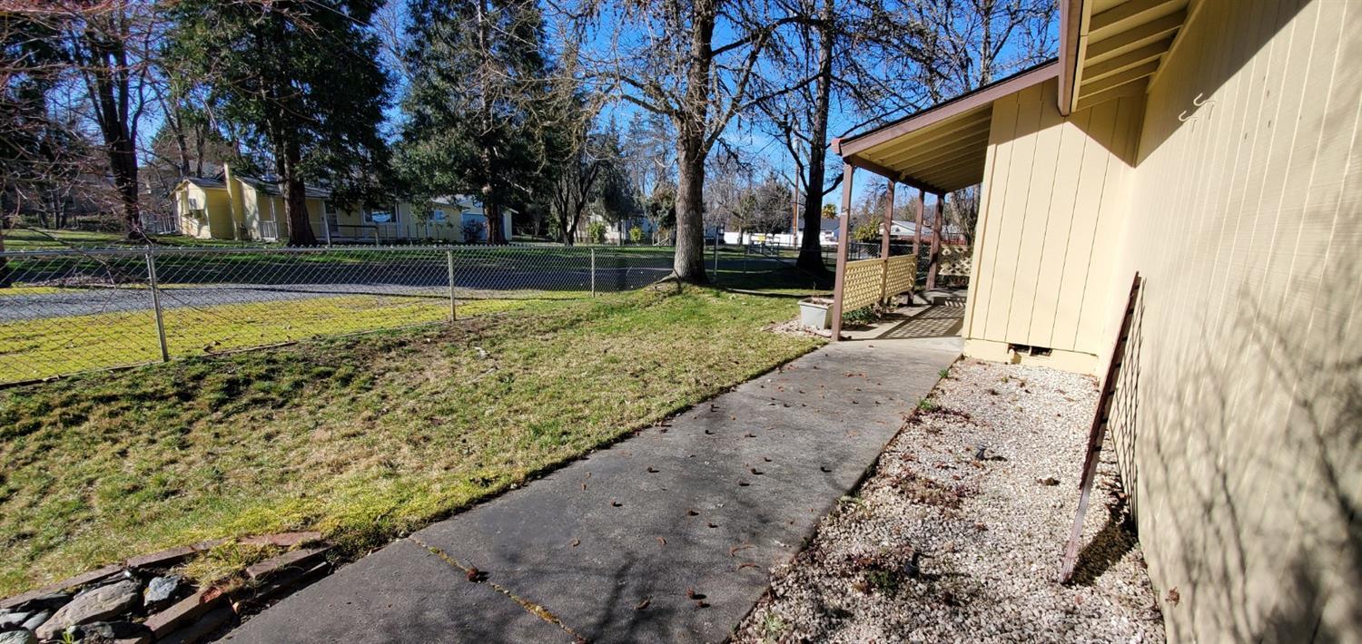1060 West Harbeck Road Grants Pass, OR 97527 - Photo 28 of 28 Additional Photo