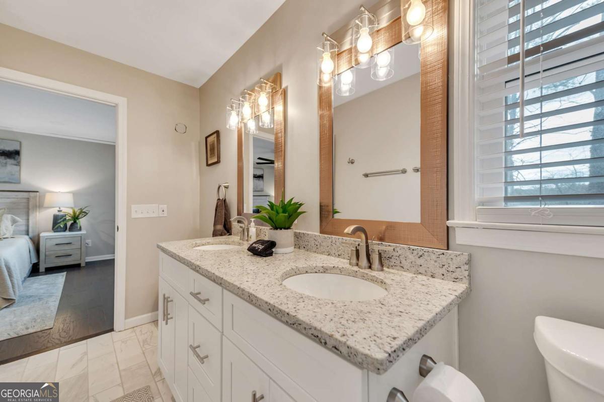 6805 Wright Road Northeast Atlanta, GA 30328 - Photo 8 of 28