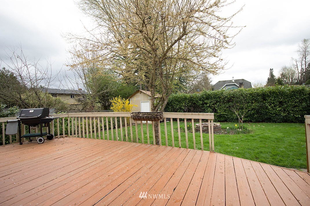 2707 Southeast 16th Street Renton, WA 98058 - Photo 5 of 18 Gallery Image 5