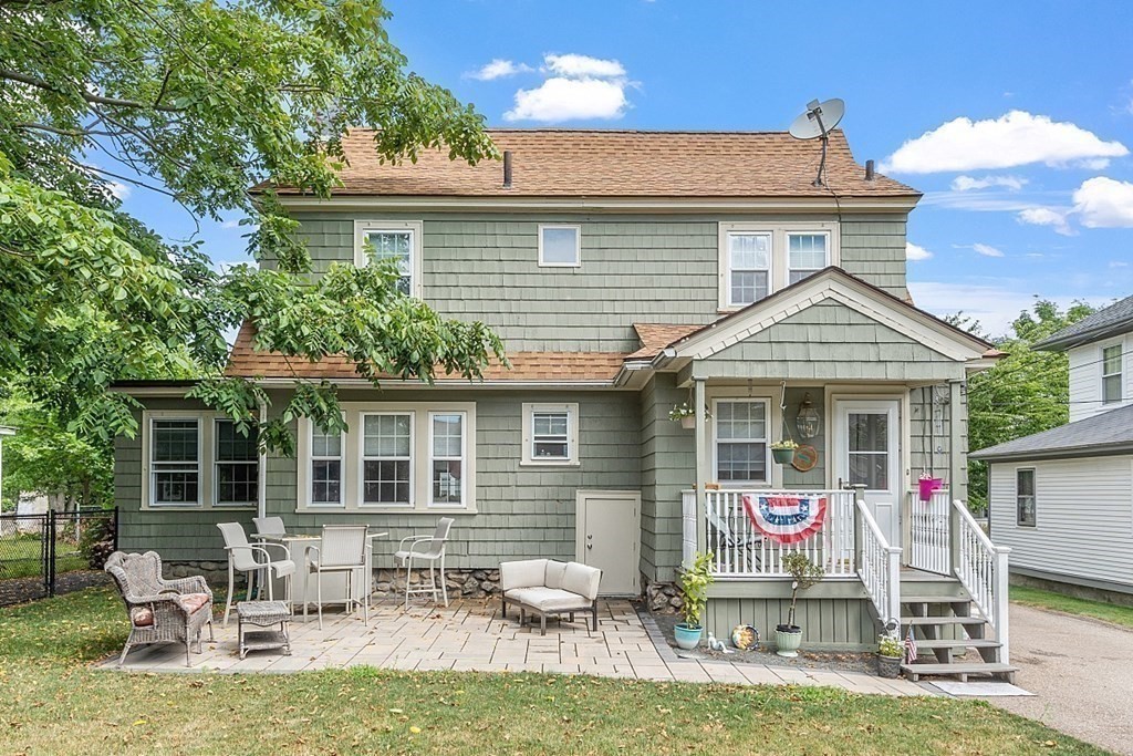 2 Devens Road Worcester, MA 01606 - Photo 6 of 35