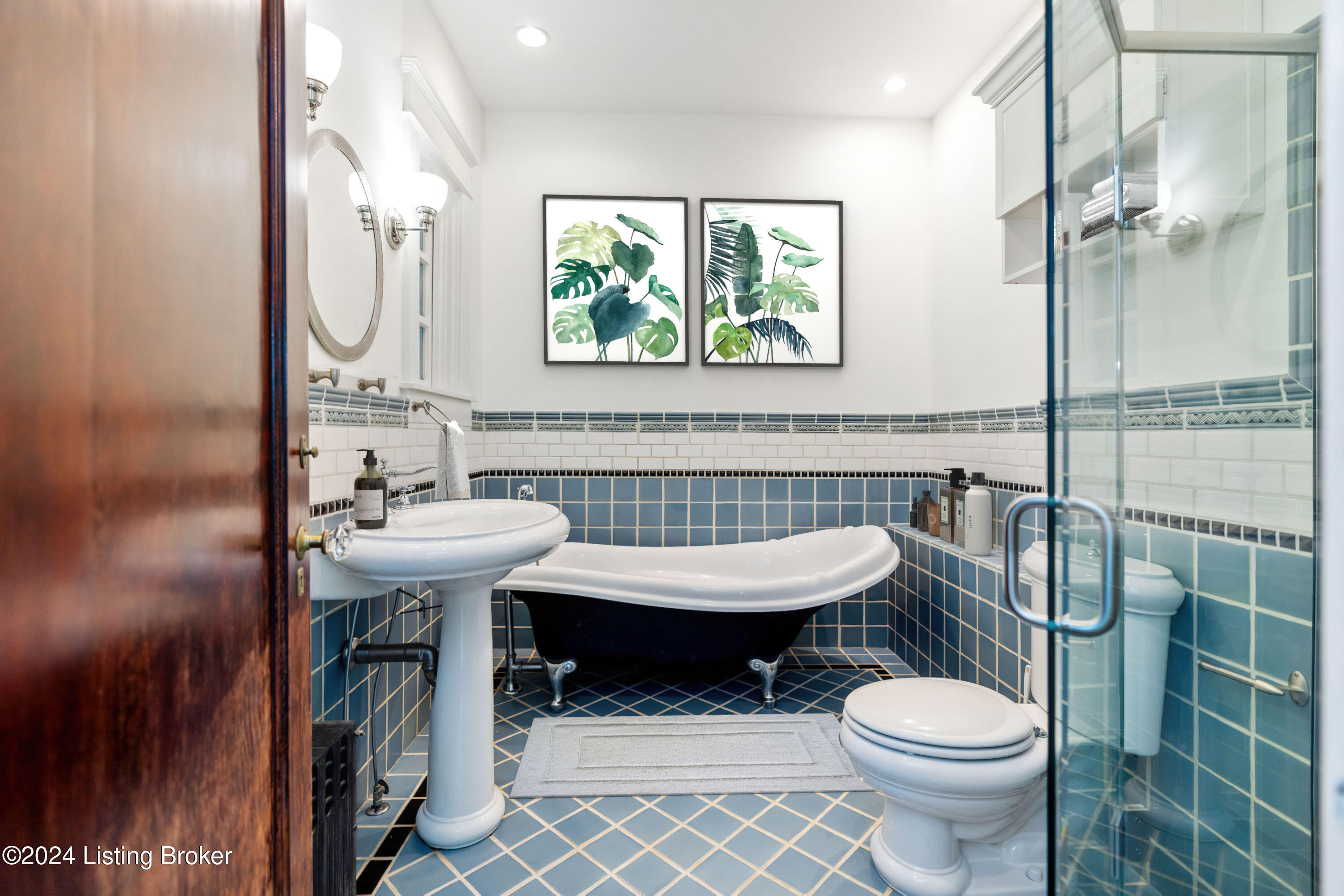 1552 Cherokee Road Louisville, KY 40205 - Photo 84 of 148 Virtual image bathroom