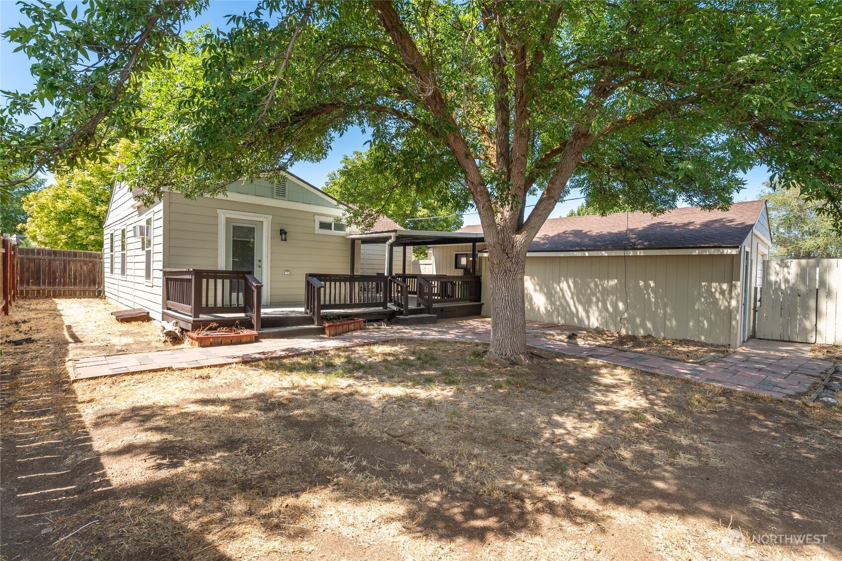 18 F Street Northeast Ephrata, WA 98823 - Photo 27 of 28