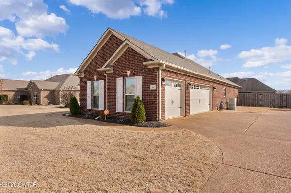 $419,900 | 56 Living Waters Drive, Jackson, TN 38305