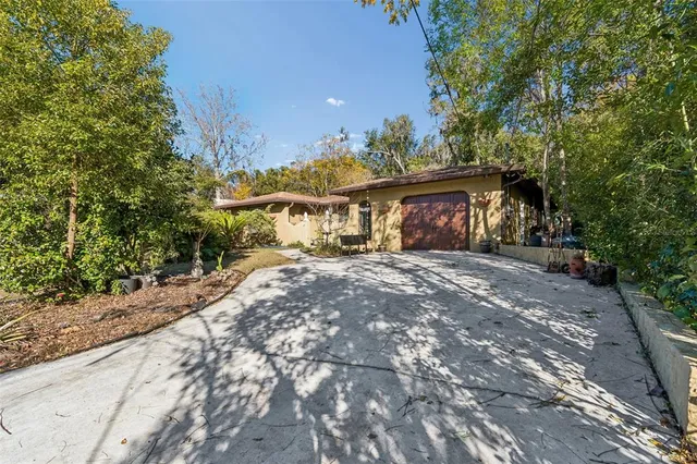 $315,000 | 11600 Meadowlane Drive, Dade City, FL 33525