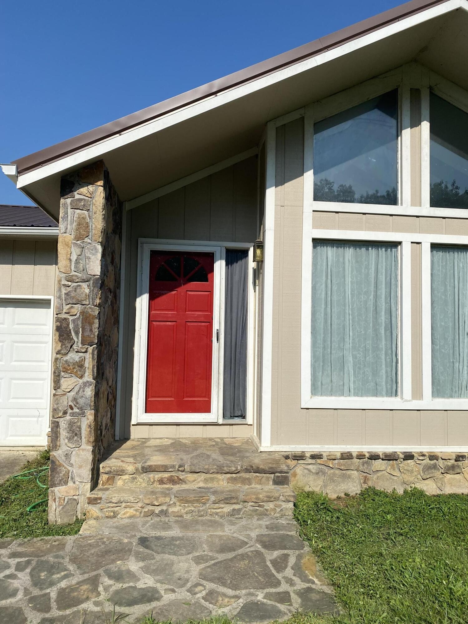 1724 Southeast Hunt Road Cleveland, TN 37323 - Photo 3 of 28 a view of a door of the house
