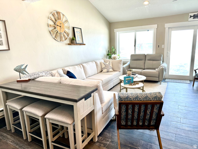 35 Spinnaker Point, Unit 2B Garden City, UT 84028 - Photo 5 of 50