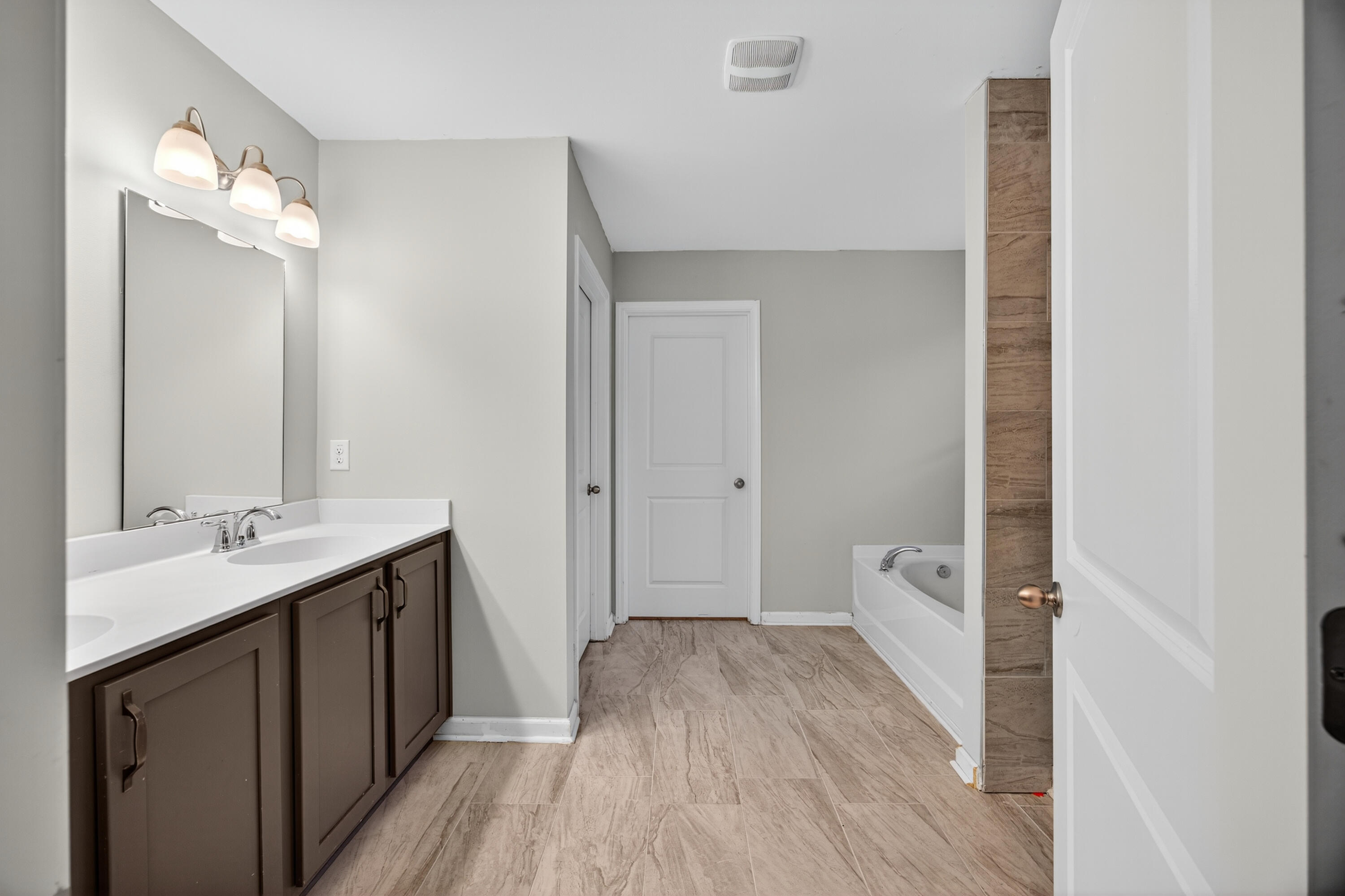 4991 Paddy Field Way Ladson, SC 29456 - Photo 32 of 35 243A3563