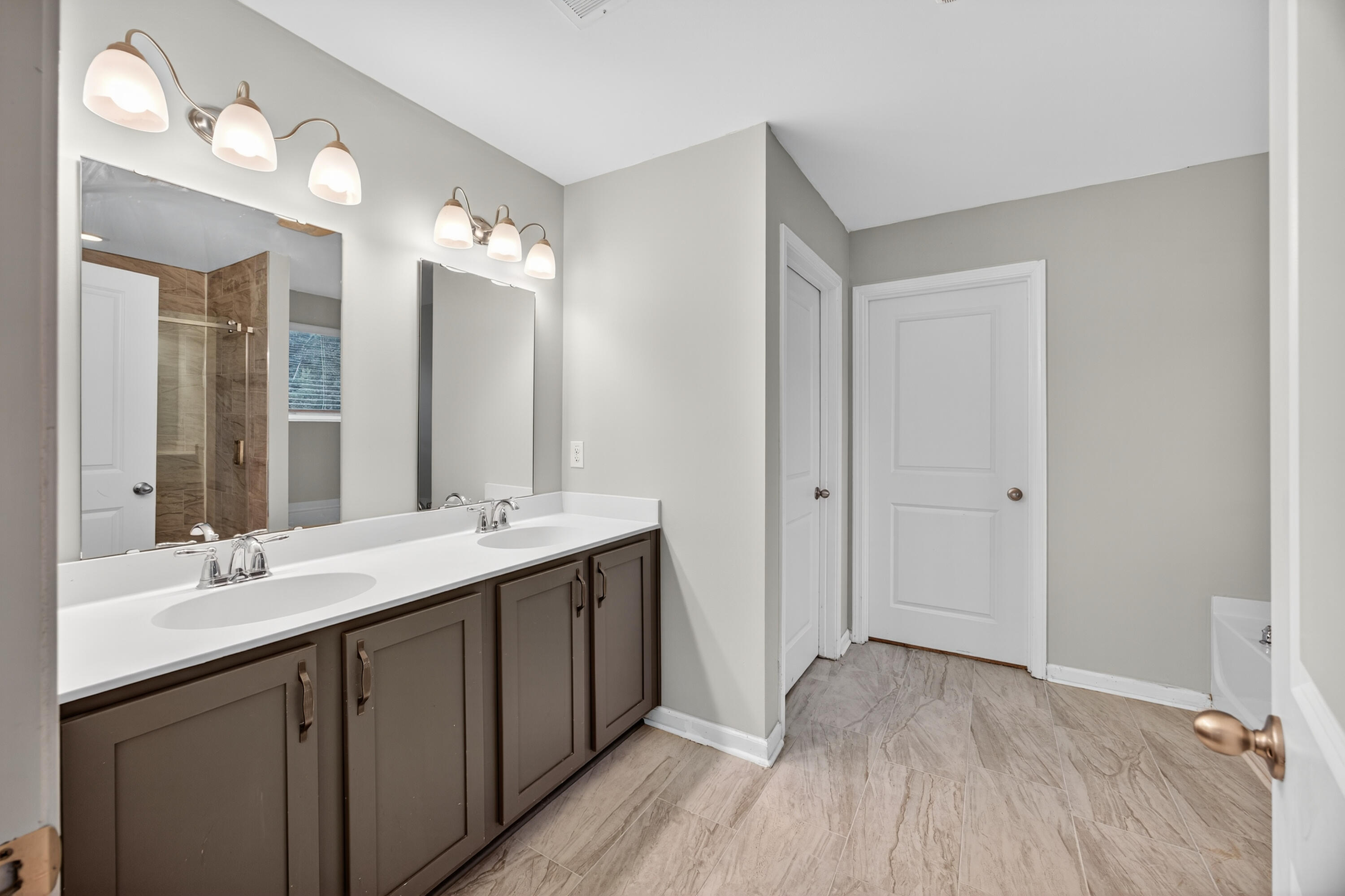 4991 Paddy Field Way Ladson, SC 29456 - Photo 33 of 35 243A3568