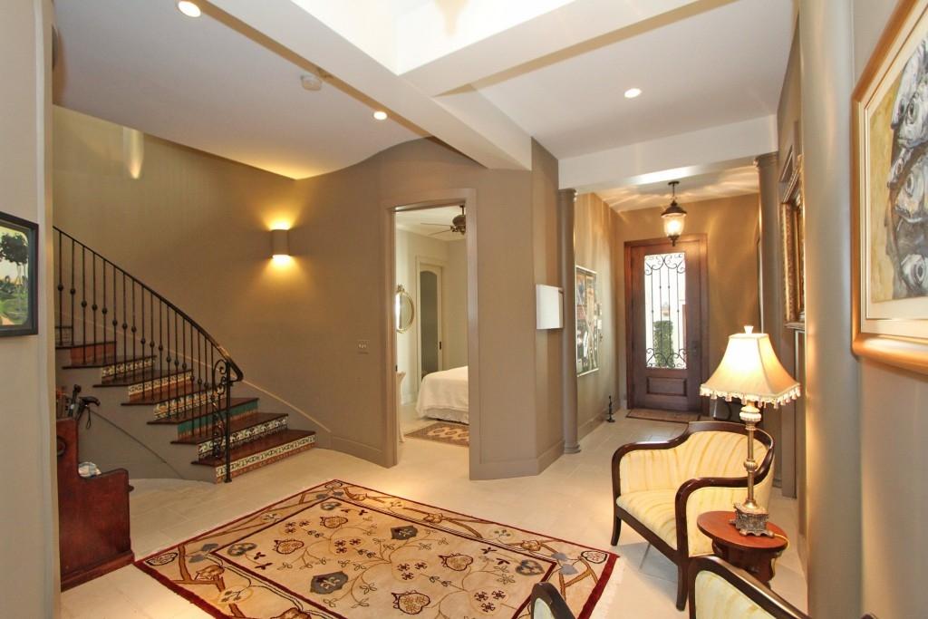 52 Rialto Road Mount Pleasant, SC 29464 - Photo 7 of 23 Foyer