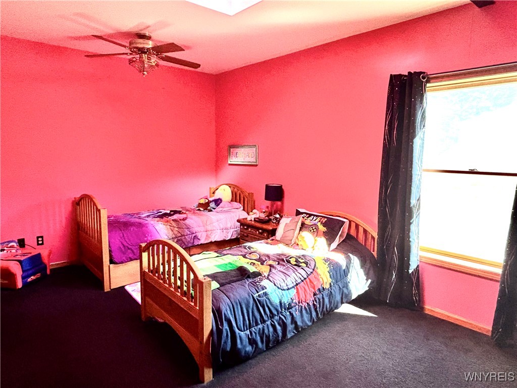 122 Strasmer Road Cheektowaga, NY 14043 - Photo 14 of 34 Kids bedroom with vibrant colors