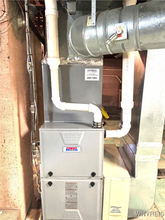 122 Strasmer Road Cheektowaga, NY 14043 - Photo 6 of 34 2018 Furnace