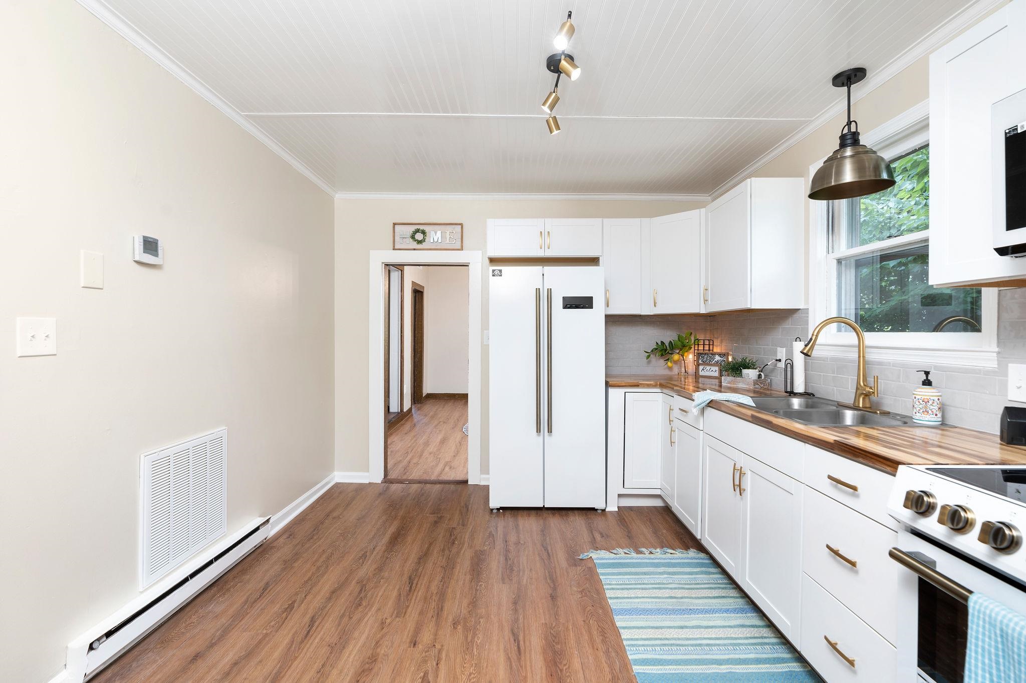 2302 Lee Highway Mount Sidney, VA 24467 - Photo 11 of 75