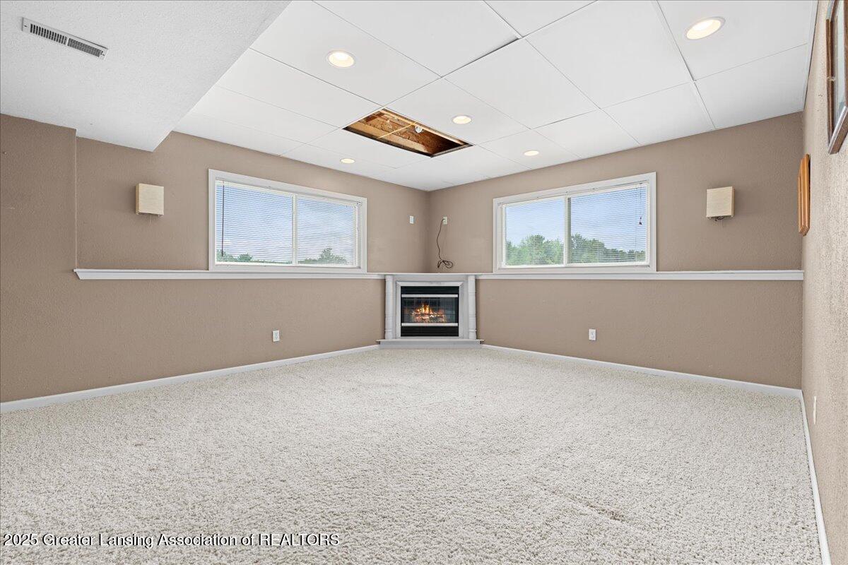10510 Airport Road Dewitt, MI 48820 - Photo 37 of 42 40-Media Jett - 17