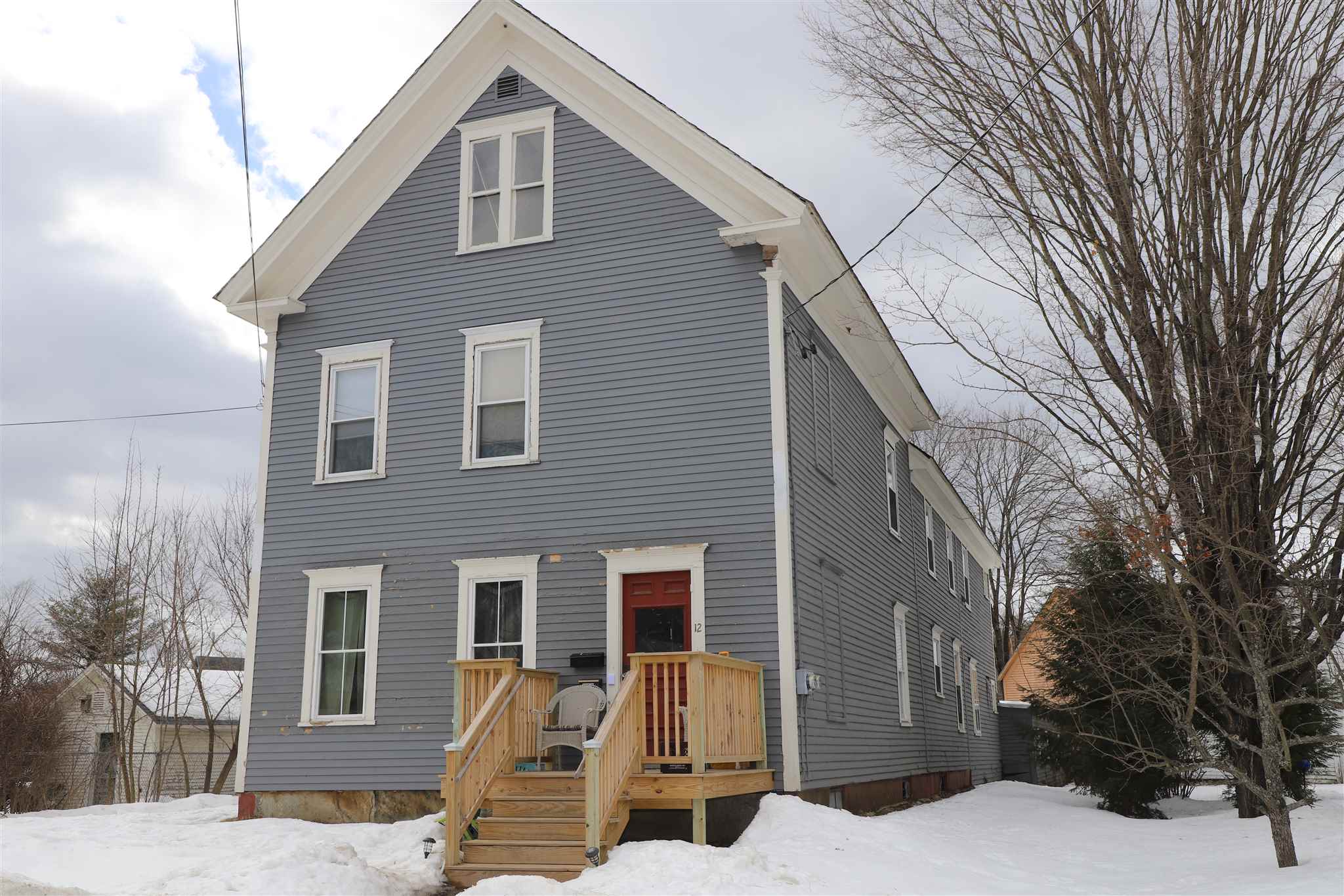 12 Center Street Rockingham, VT 05101 - Photo 5 of 30