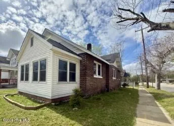 $169,000 | 517 West North Street, Ahoskie, NC 27910