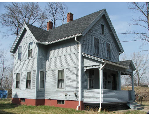 34 Cottage Street West Springfield, MA 01089 - Photo 2 of 5 Gallery Image 2