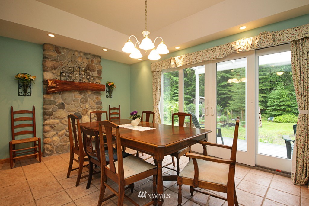 5198 South Strider Road Langley, WA 98260 - Photo 4 of 15 Gallery Image 4