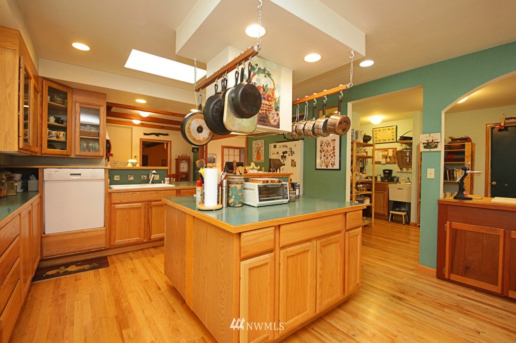 5198 South Strider Road Langley, WA 98260 - Photo 6 of 15 Gallery Image 6