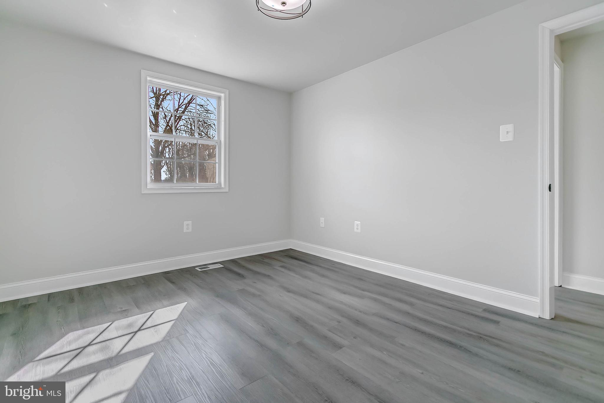12503 Tove Road Clinton, MD 20735 - Photo 21 of 35