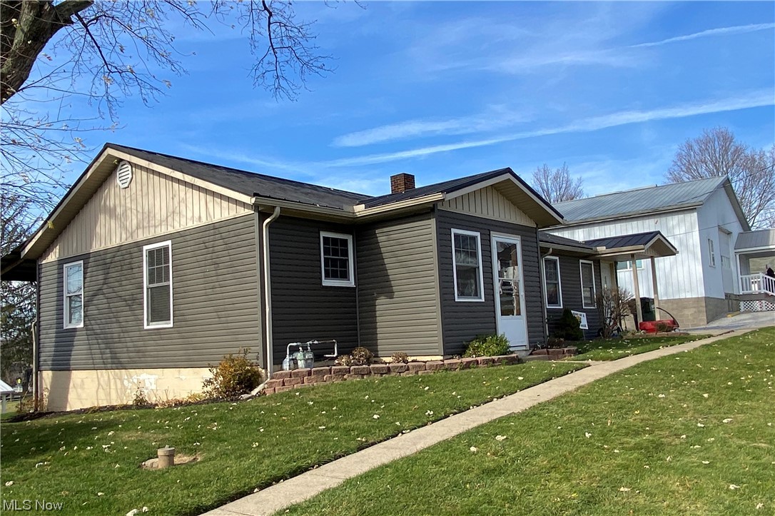 10431 Harrison Road Apple Creek, OH 44606 - Photo 3 of 9