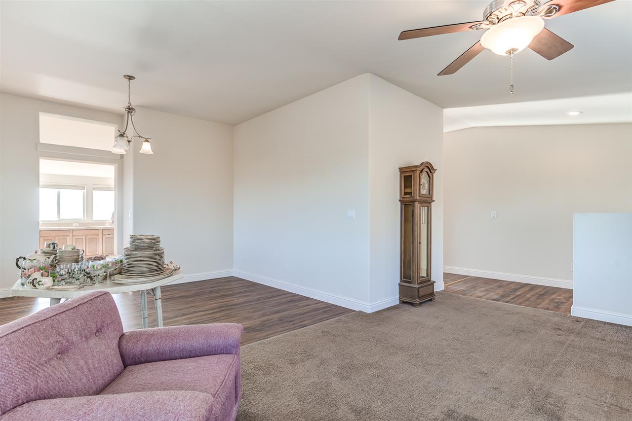 5401 Ager Road Montague, CA 96064 - Photo 7 of 25 Gallery Image 7