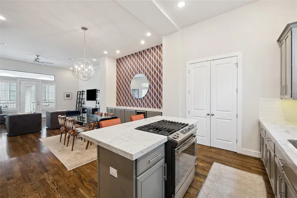$4,500 | 4721 Banning Drive, Unit E, Houston, TX 77027