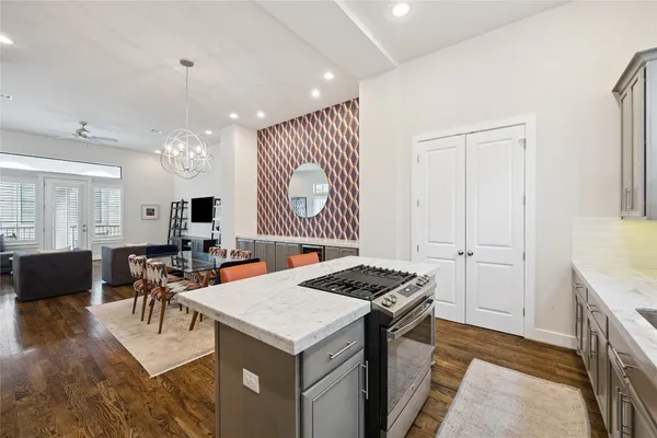 $4,500 | 4721 Banning Drive, Unit E, Houston, TX 77027