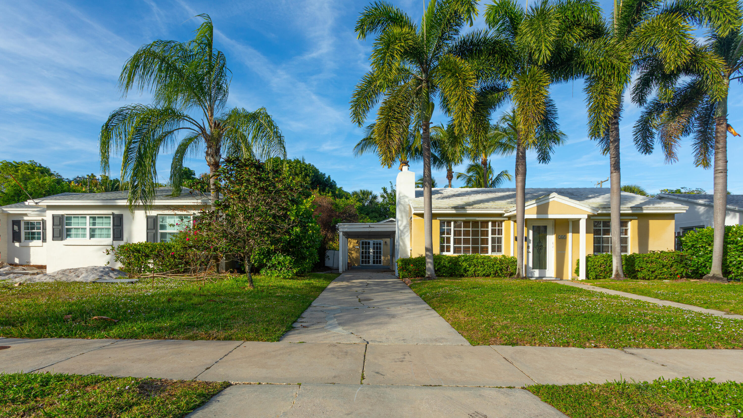 245 Cortez Road West Palm Beach, FL 33405 - Photo 4 of 32 Front 4