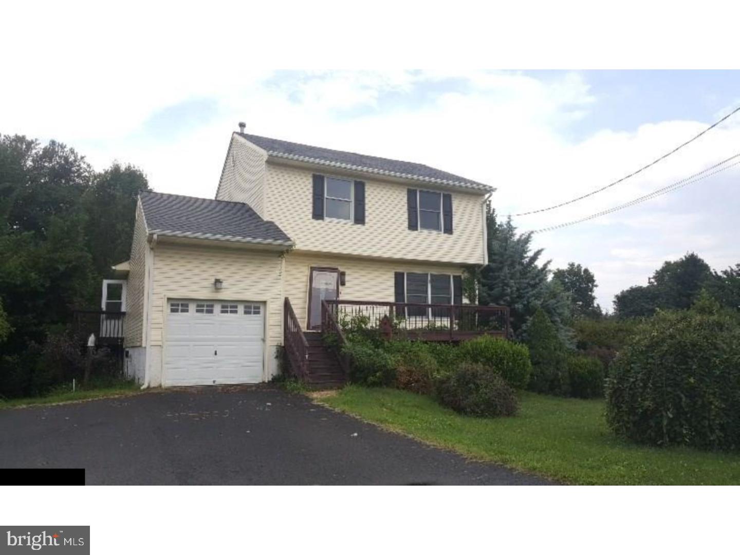 243 Chestnut Street Salem, NJ 08079 - Photo 2 of 21 Gallery Image 2