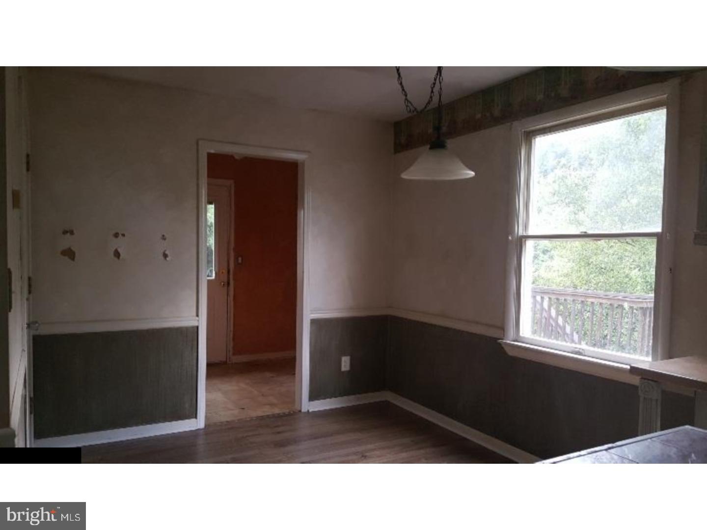 243 Chestnut Street Salem, NJ 08079 - Photo 12 of 21 Gallery Image 12
