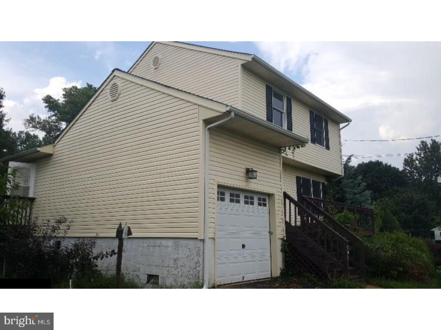 243 Chestnut Street Salem, NJ 08079 - Photo 3 of 21 Gallery Image 3