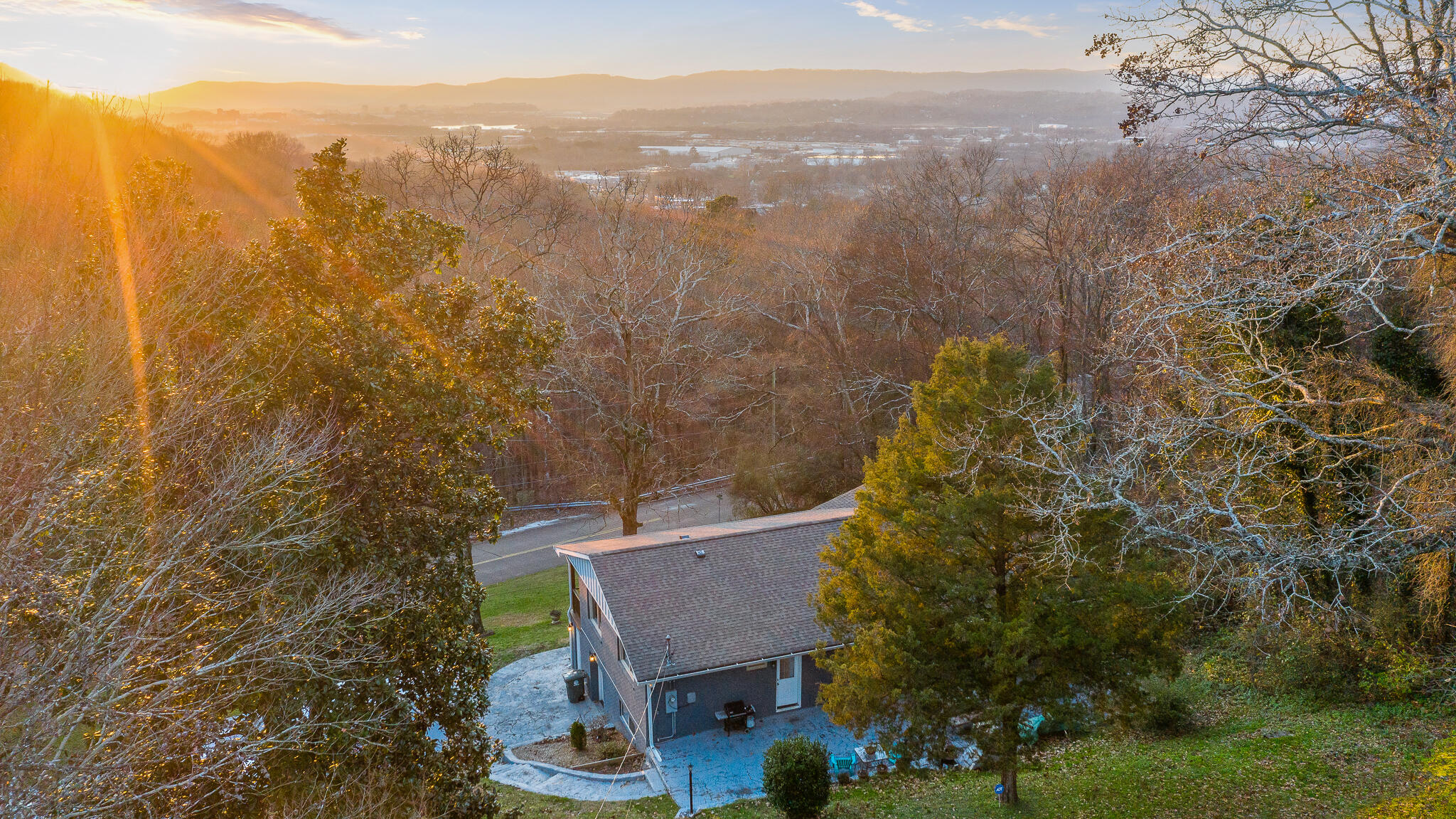 2811 Lightfoot Mill Road Chattanooga, TN 37406 - Photo 2 of 58 Lightfoot-59