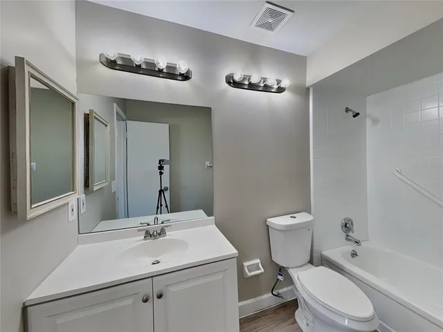 $1,799 | Undisclosed Address, North Port, FL 34287