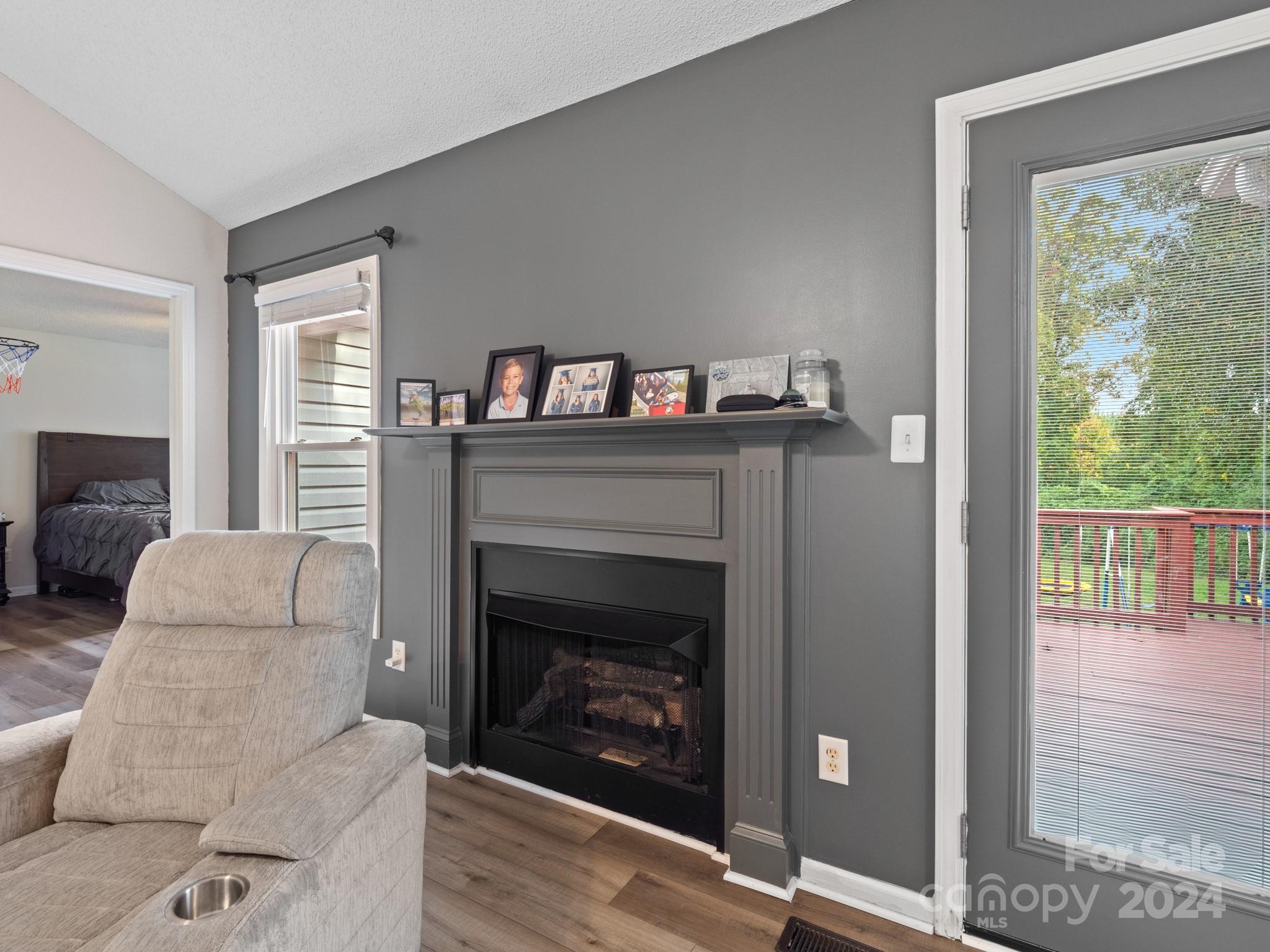 242 State Rd S-46-186 Clover, SC 29710 - Photo 6 of 32 Gallery Image 6