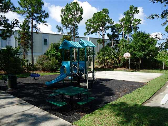 2514 Southwest Impala Way Stuart, FL 34997 - Photo 21 of 25 Gallery Image 21