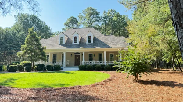 $970,000 | 39 Lasswade Drive, Pinehurst, NC 28374