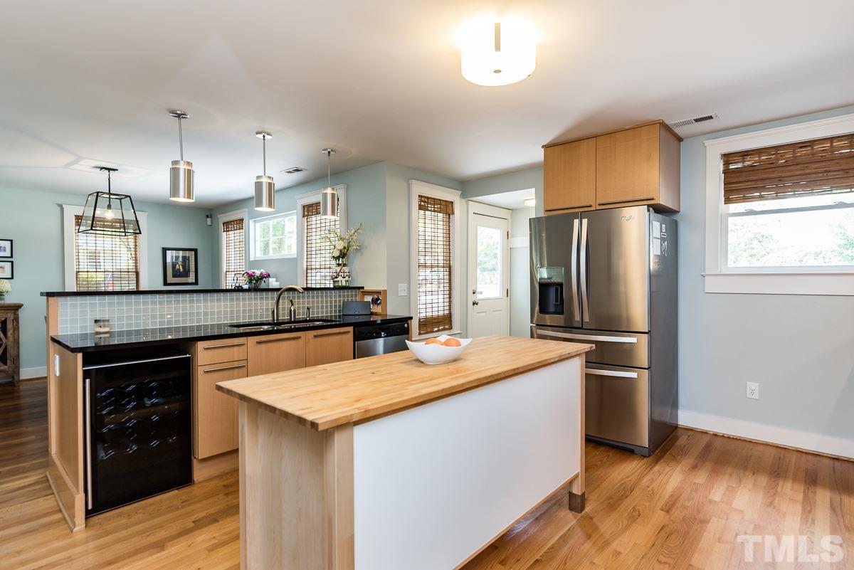 512 Cole Street Raleigh, NC 27605 - Photo 8 of 23 Gallery Image 8