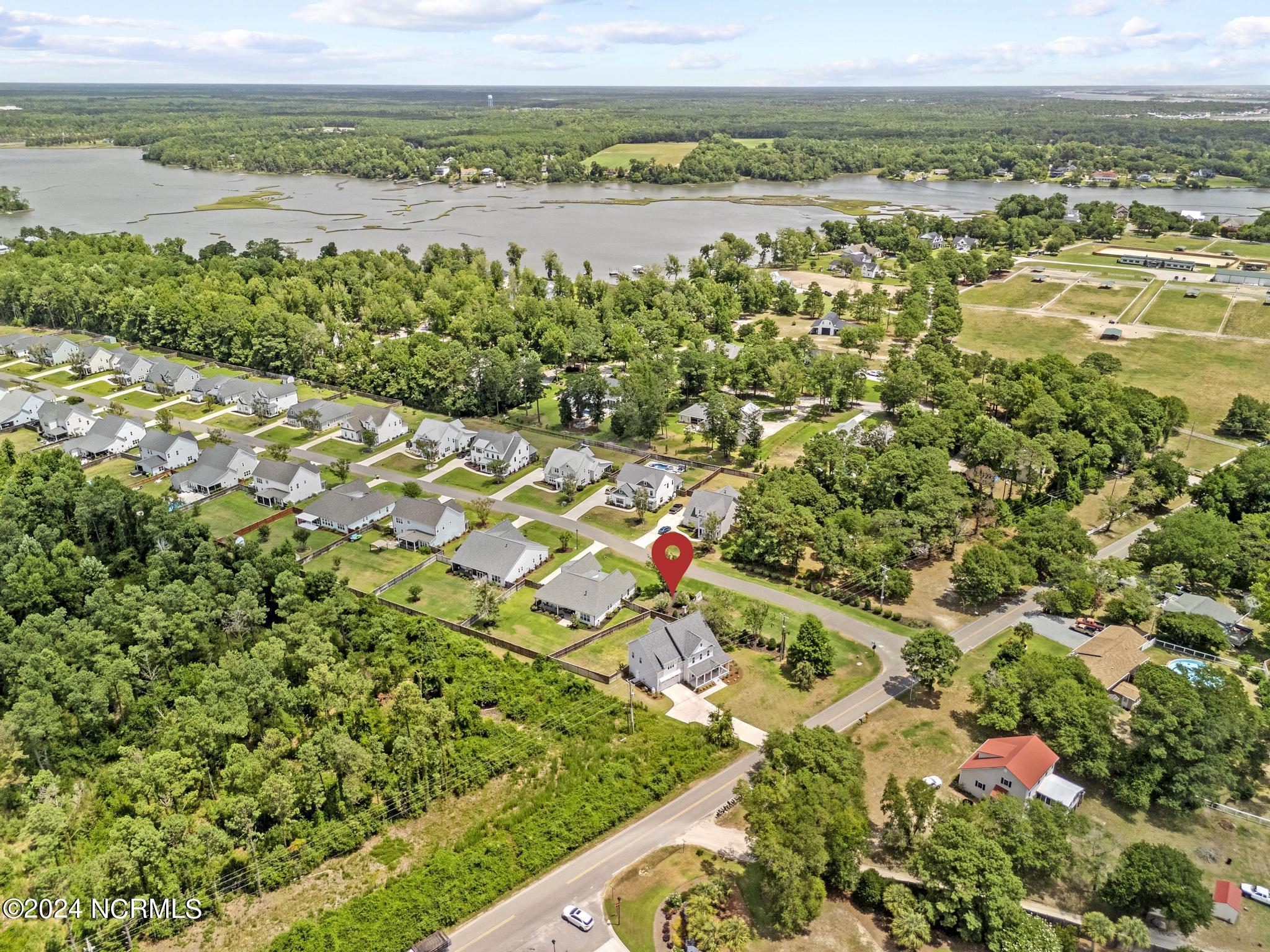 2201 Sloop Point Road Hampstead, NC 28443 - Photo 51 of 51 DJI_20240711122941_0962_D copy