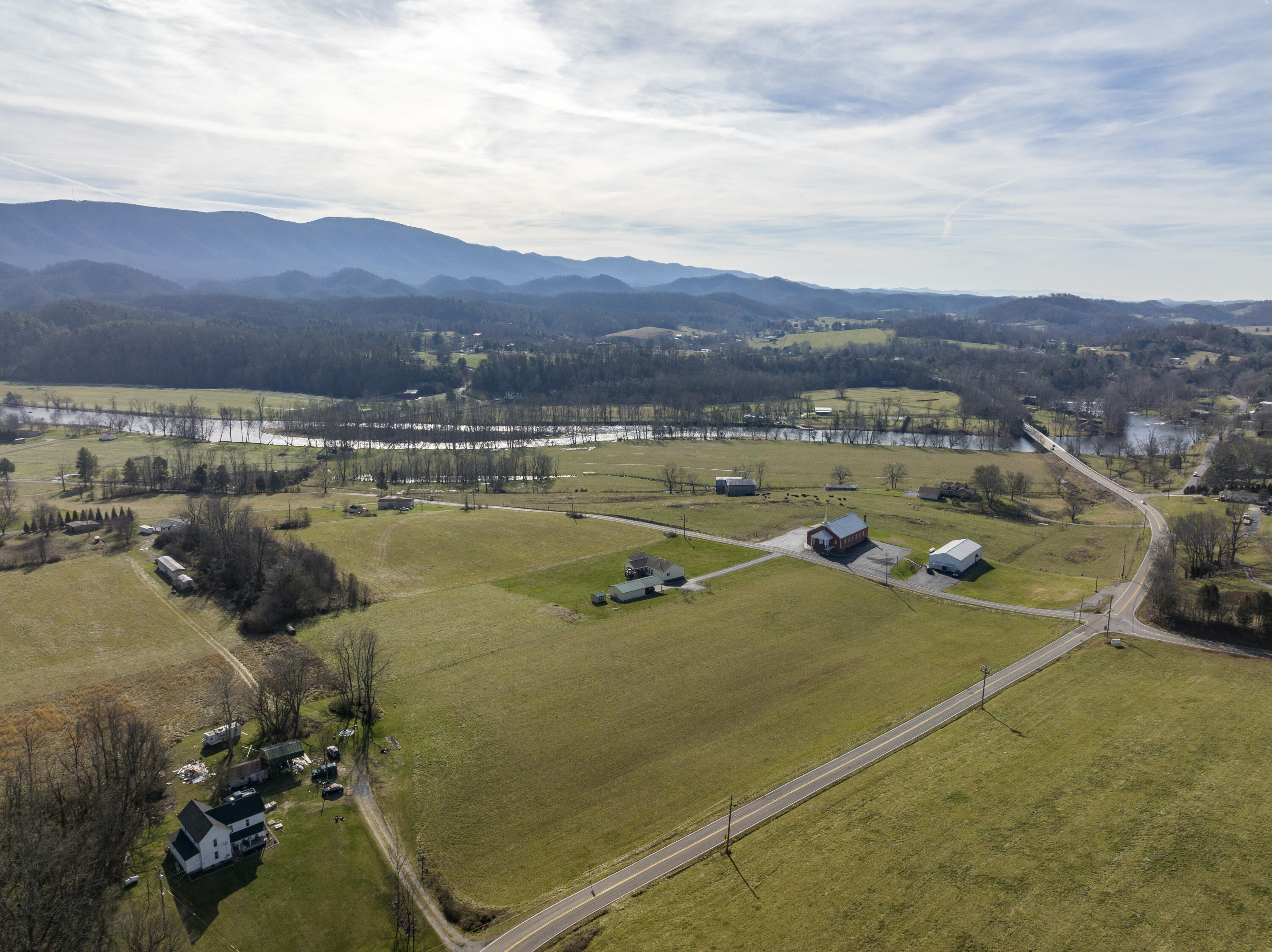 945 Beidleman Creek Road, Unit 1 Bristol, TN 37620 - Photo 12 of 16 CF36414F-524E-4DE3-B8CD-665C1B077A9B