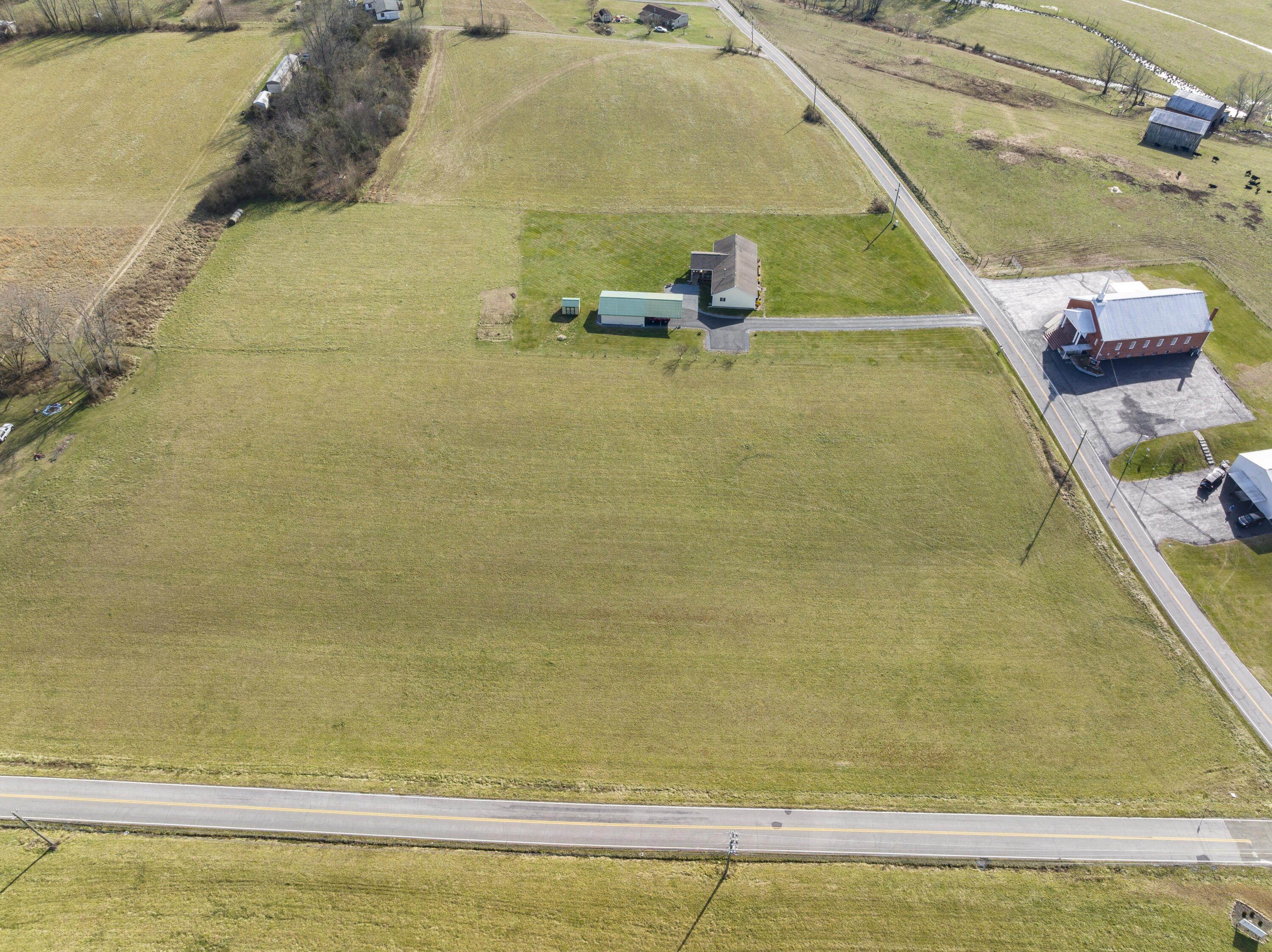 945 Beidleman Creek Road, Unit 1 Bristol, TN 37620 - Photo 16 of 16 AD960262-5055-40DE-9A99-D5EAE4E71FD5