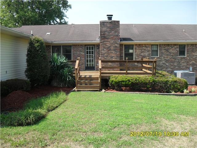 670 Baker Road Columbia, TN 38401 - Photo 3 of 19 BEAUTIFUL LANDSCAPING AND LARGE DECK